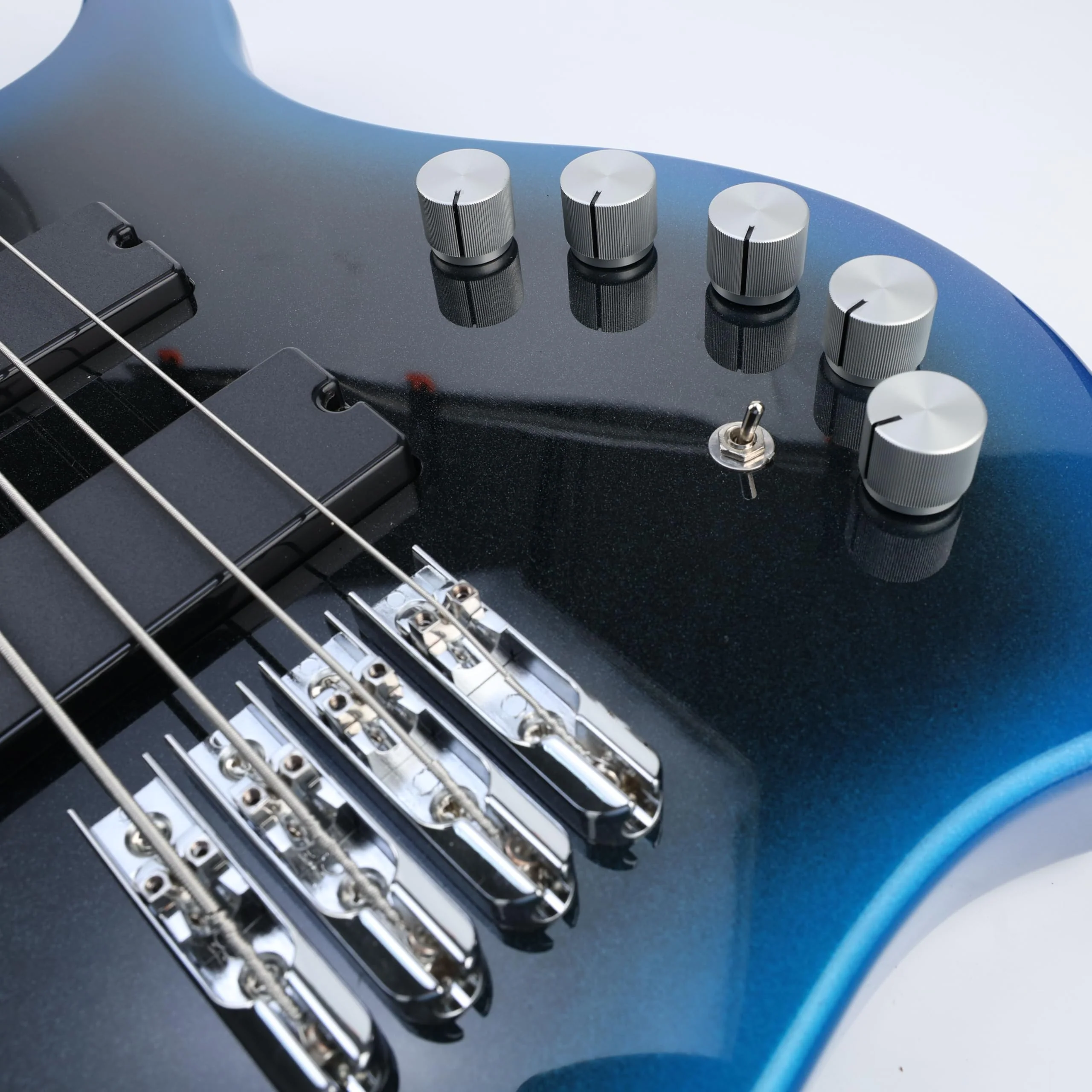 Bass Guitar Bridge with Zinc ALloy Saddle Base Individual Single String Fixed Bridge for 4 String Electric Bass Replacement Parts(Chrome) 4PCS Chrome - Image 4