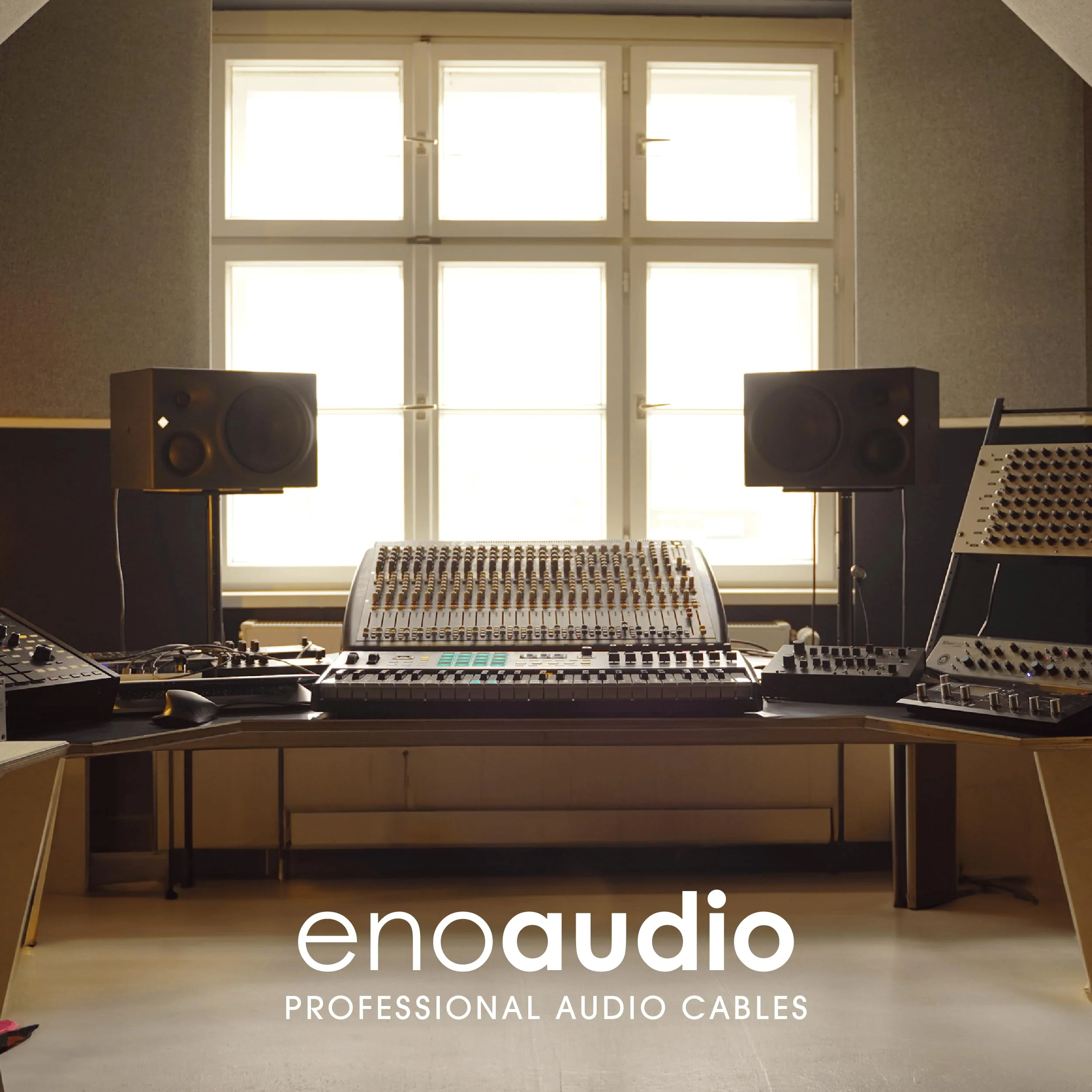 enoaudio Mogami 2534 Quad Pair (L,R) Cable | Neutrik XLR Female - XLR Male | HiFi - 4.92 ft / 1.5 m - Image 7