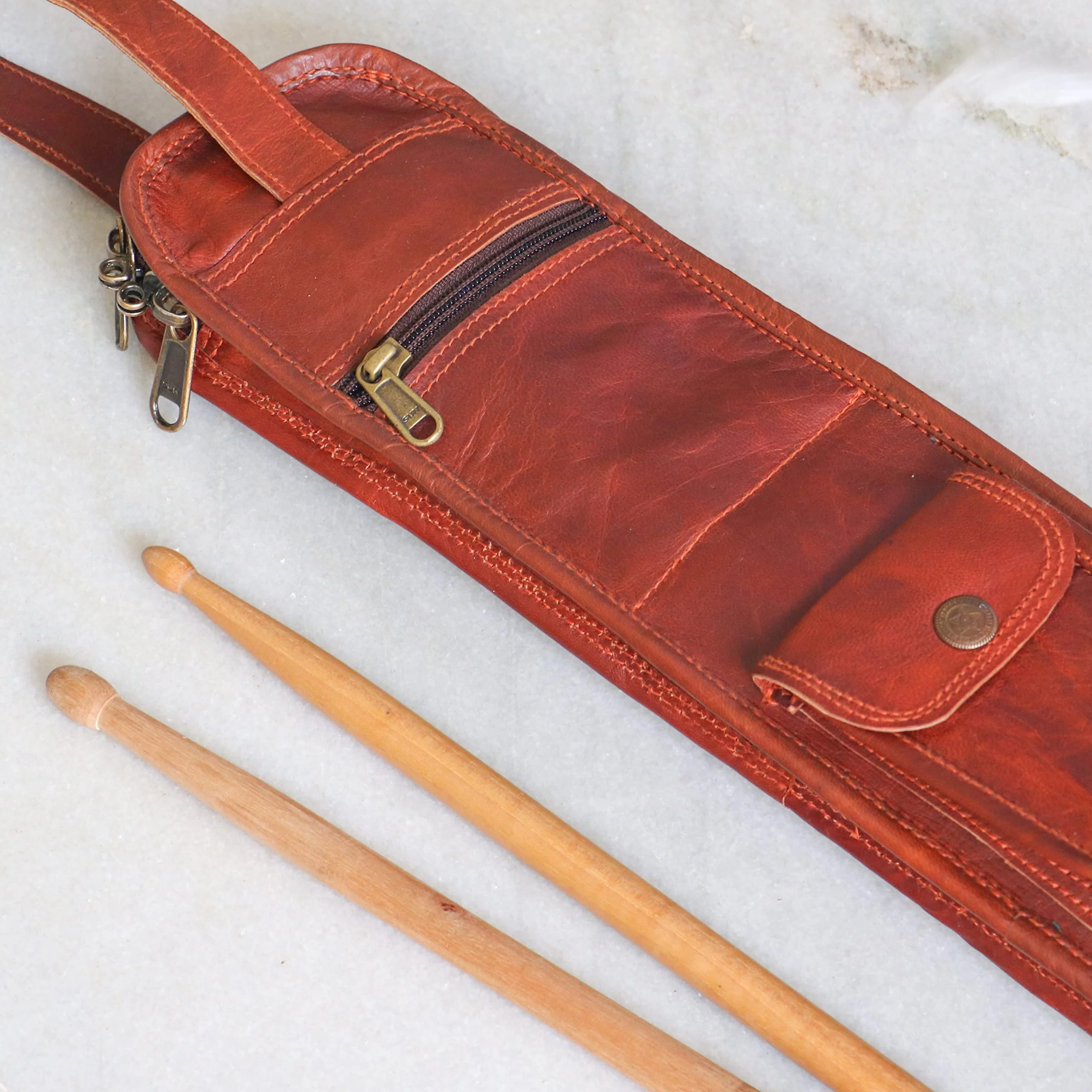 Leather Drumstick Bag Floor Tom Hooks Holds 4-5 Pairs Drum Sticks Mallets Brushes Percussion Drum Stick Bag Easy Carry Handles Drummer Gift (Brown) – DSB007 - Image 2