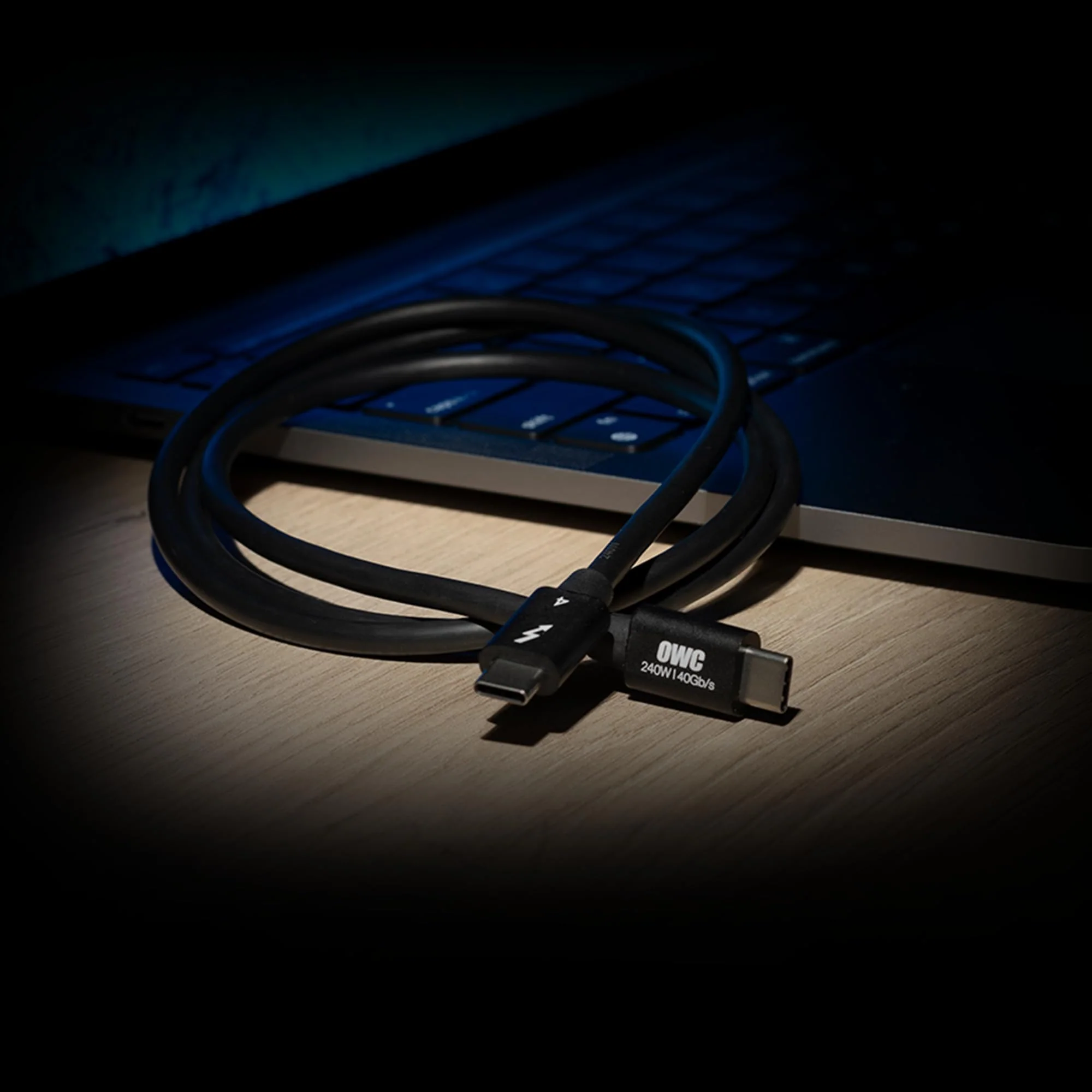 OWC Thunderbolt 4 Cable, Thunderbolt certified, 1.0 meter (3.28 ft.), 40 Gb/s data transfer, 240W power charging, Compatible with Thunderbolt 4, Thunderbolt 3, USB-C, and USB4 devices, black 1.0M - Image 3
