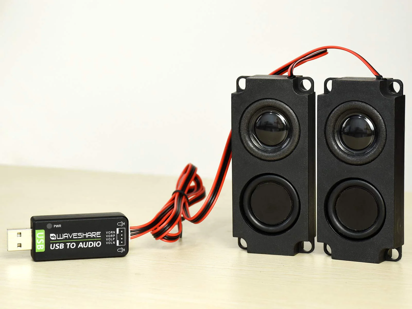 USB Sound Card with 8Ω 5W Speaker for Raspberry Pi/Jetson Nano, USB to Audio Adapter Support Recording and Playback, Stereo Codec Onboard Microphone and Speaker Header, Driver-Free, Plug and Play